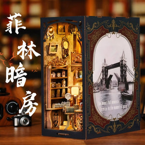 Magic Time Library DIY Cabin Book Stand Toy Ornaments Handmade Assembled Model Small House Building Blocks Gift